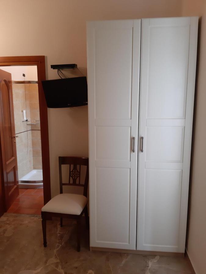 Elena Appartamento Peschiera del Garda Luaran gambar
