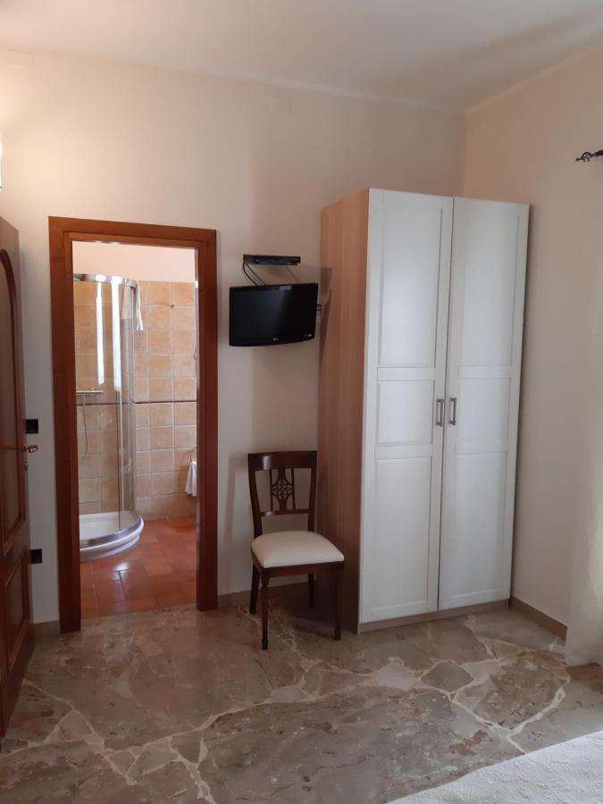 Elena Appartamento Peschiera del Garda Luaran gambar